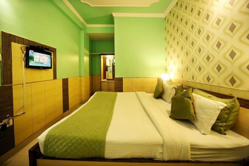 Hotel Golden Heritage Deluxe Джайпур Екстериор снимка