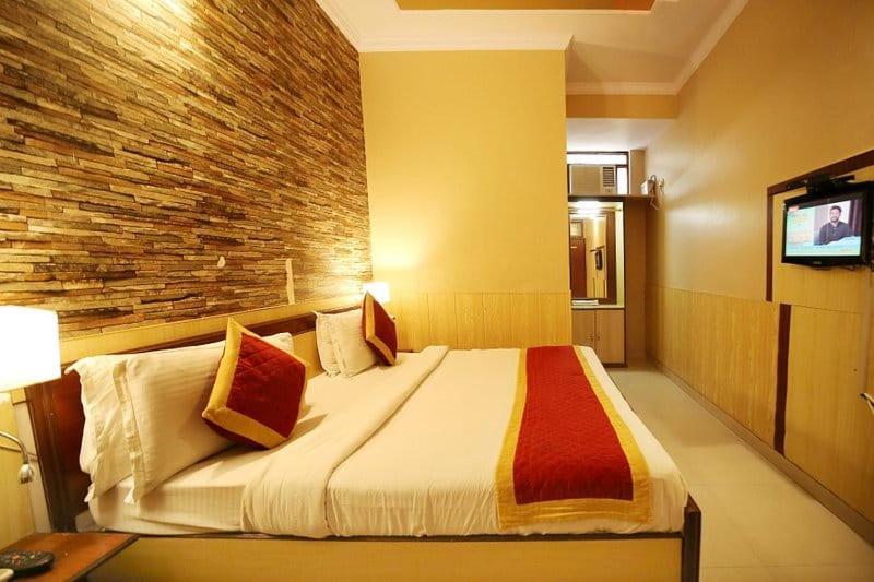 Hotel Golden Heritage Deluxe Джайпур Екстериор снимка