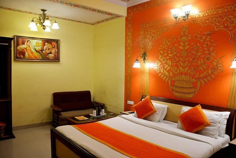 Hotel Golden Heritage Deluxe Джайпур Екстериор снимка