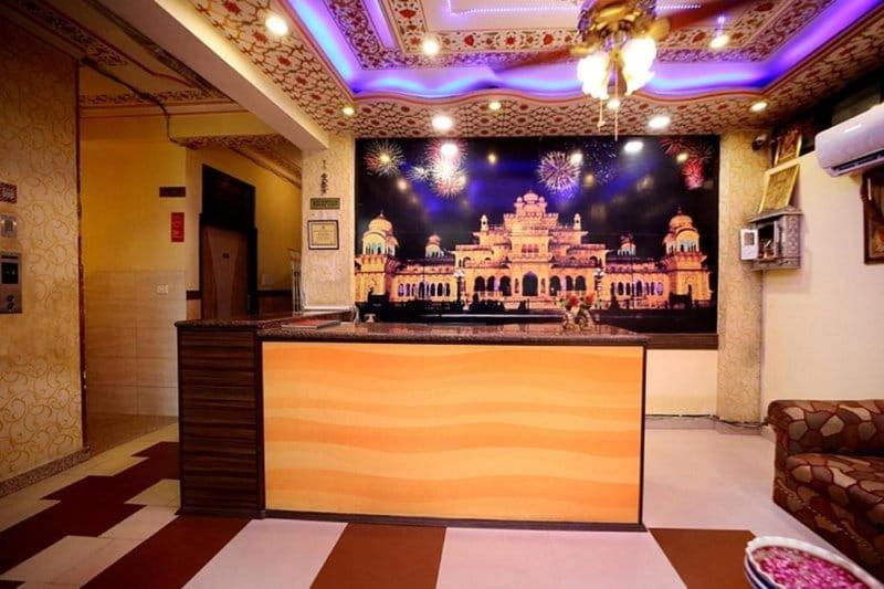 Hotel Golden Heritage Deluxe Джайпур Екстериор снимка