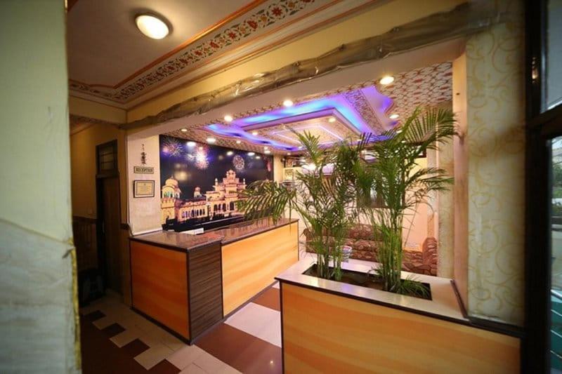 Hotel Golden Heritage Deluxe Джайпур Екстериор снимка